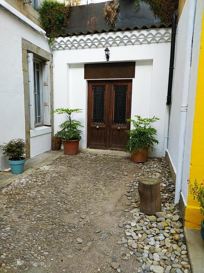 Le 9 de Cour, Chambre Chaco Carcassonne Extérieur photo